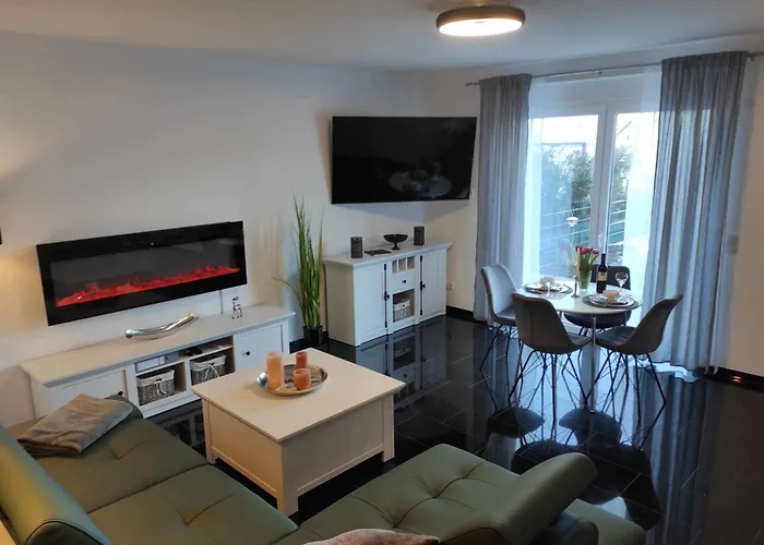 Schaetzchen Am Wald Appartement